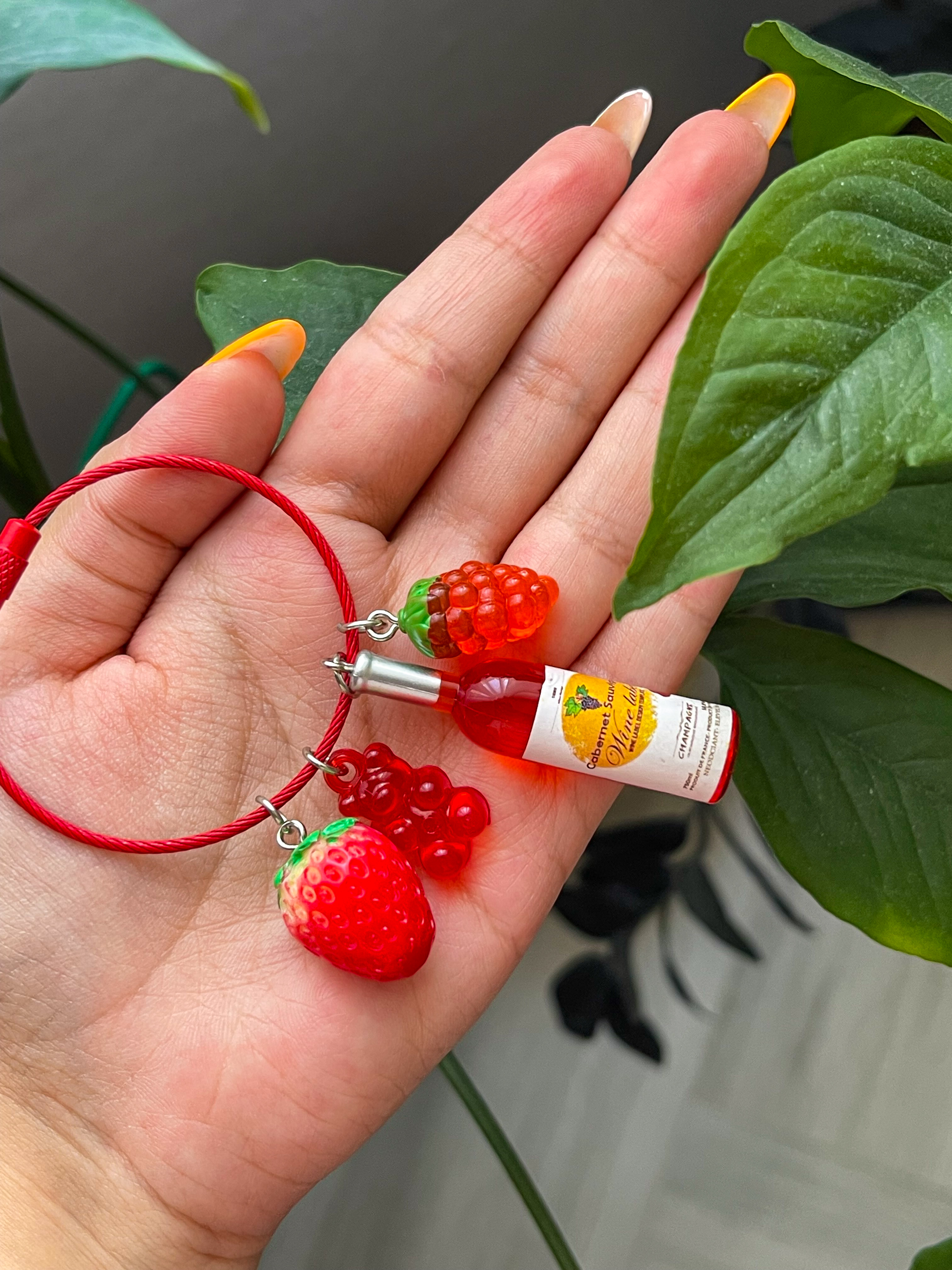 چارم فانتزی توت فرنگی🍓